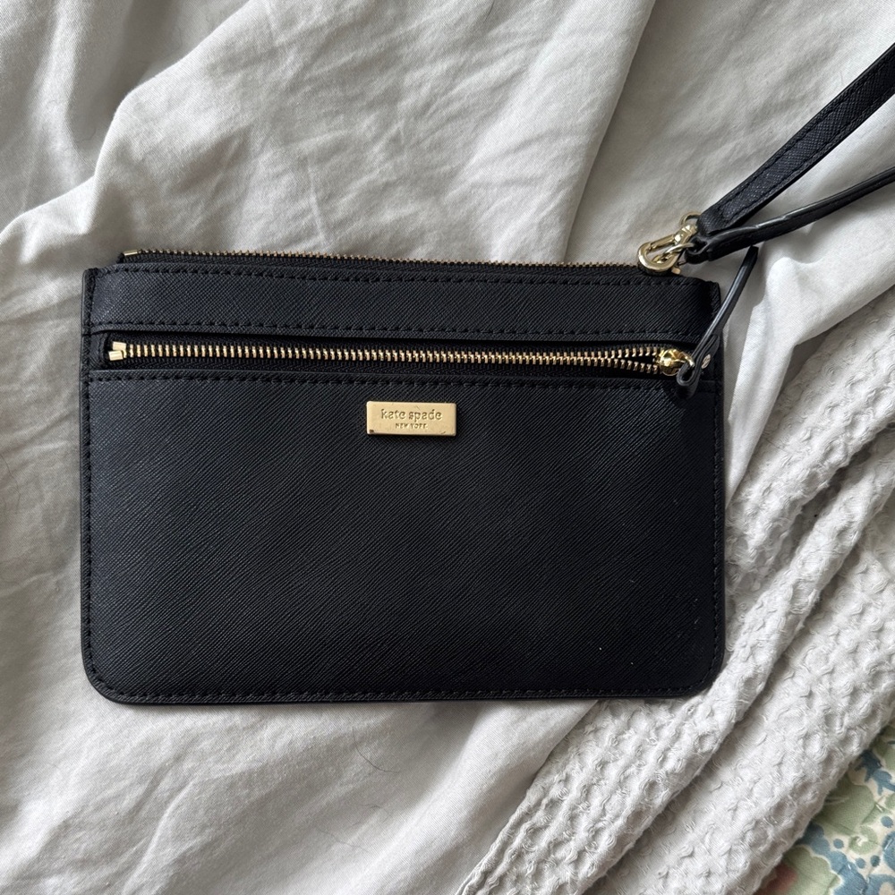 Kate Spade Black and Gold Wristlet Clutch